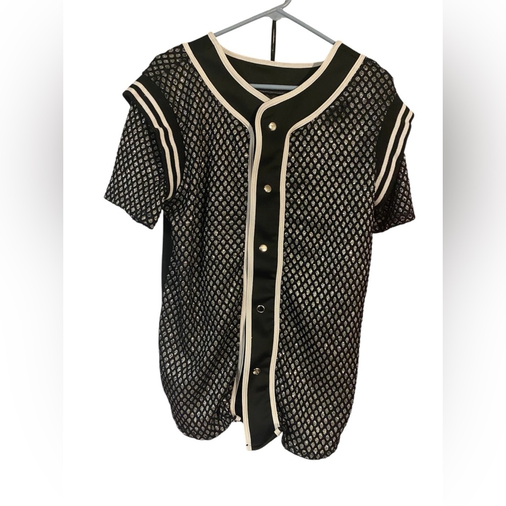 Weissman Black and White sparkly top